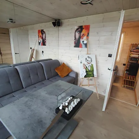 بيت للعطل Nad Jeziorem Sunia Swiatki