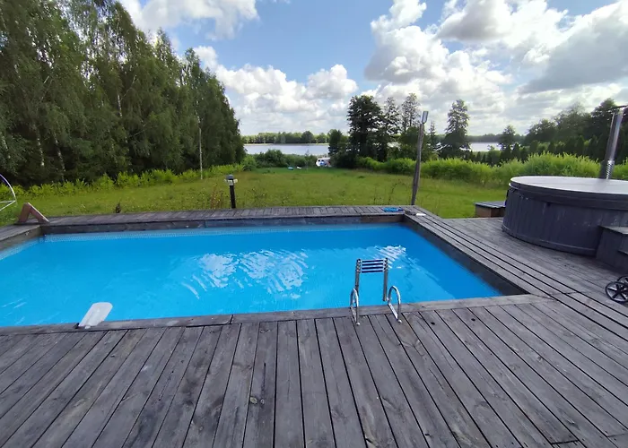 Nad Jeziorem Sunia *